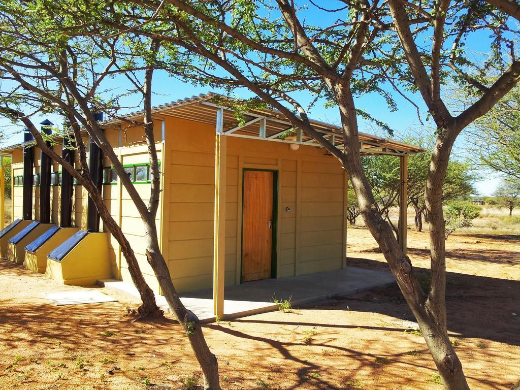 Ovita Wildlife Restcamp Okazize 객실 사진